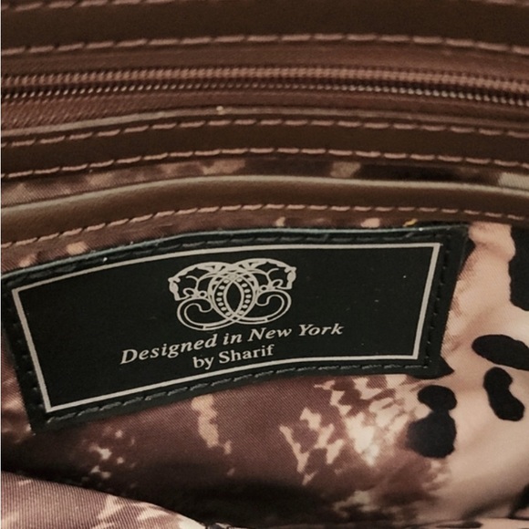 Sharif designed in NY handbag crossbody Gold tone a beautiful bag GUC - Picture 3 of 5